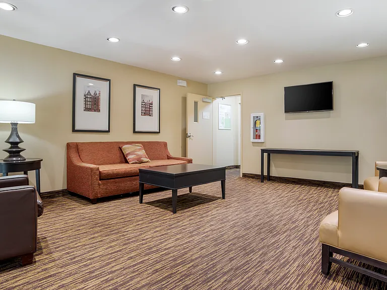 Lobby and Guest Check-in