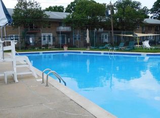 193 Evergreen Rd, Edison, NJ 08837