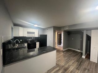 451 NE 136th St N, Miami, FL 33161