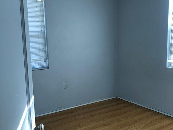 5th image of 3433 20th St N