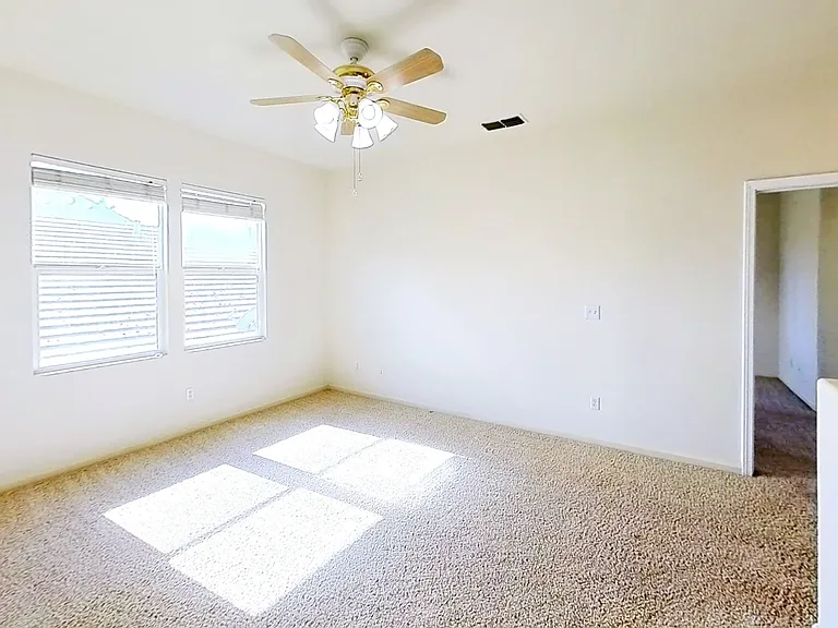 6528 Mystery Mountain Way — Photo 4
