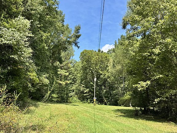 3rd image of 3261 Waterfall Creek Rd