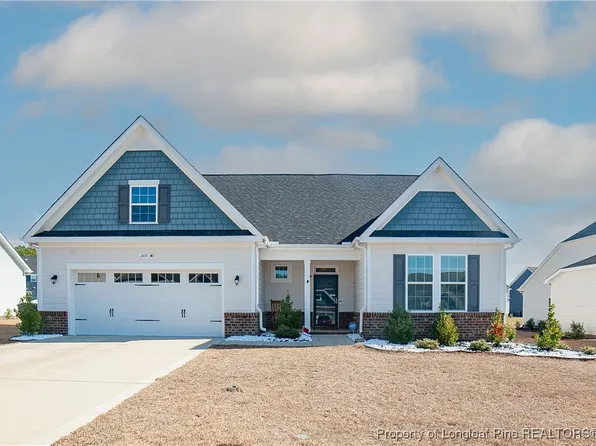 2415 Cedar Ridge Ct, Fayetteville, NC 28306