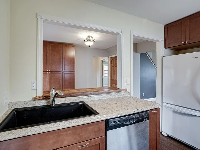 4107 Byrd Ct — Photo 10