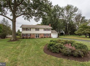 7400 Cliffbourne Ct, Derwood, MD 20855
