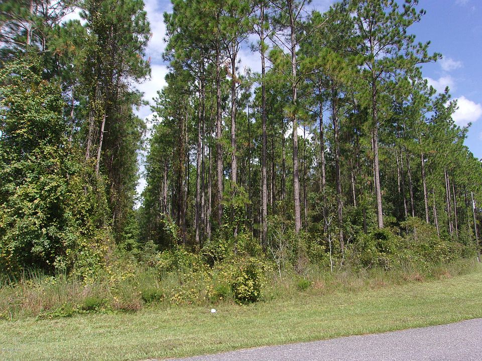 1st image of 405 Friar Tuck Ln