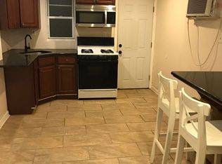2612 S Hutchinson St, Philadelphia, PA 19148