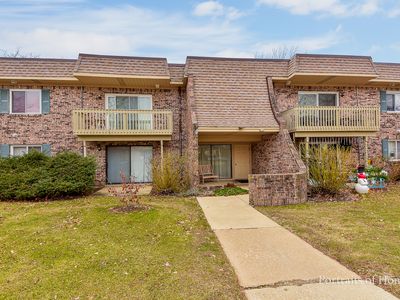 6S082 Park Meadow Dr APT 7E, Naperville, IL, 60540