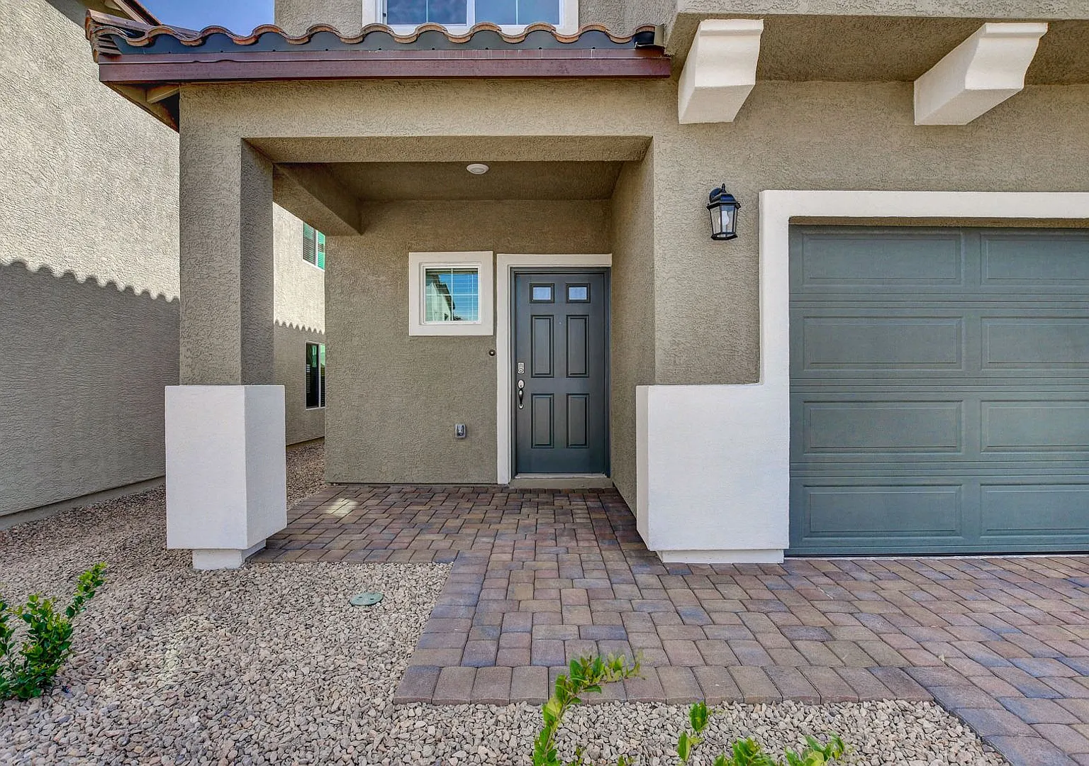 Newly Home For Rent - 5 Beds, 3 Baths, 2 Car Garage — Photo 4