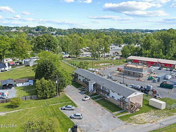 5th image of 707 Carter Sells Rd