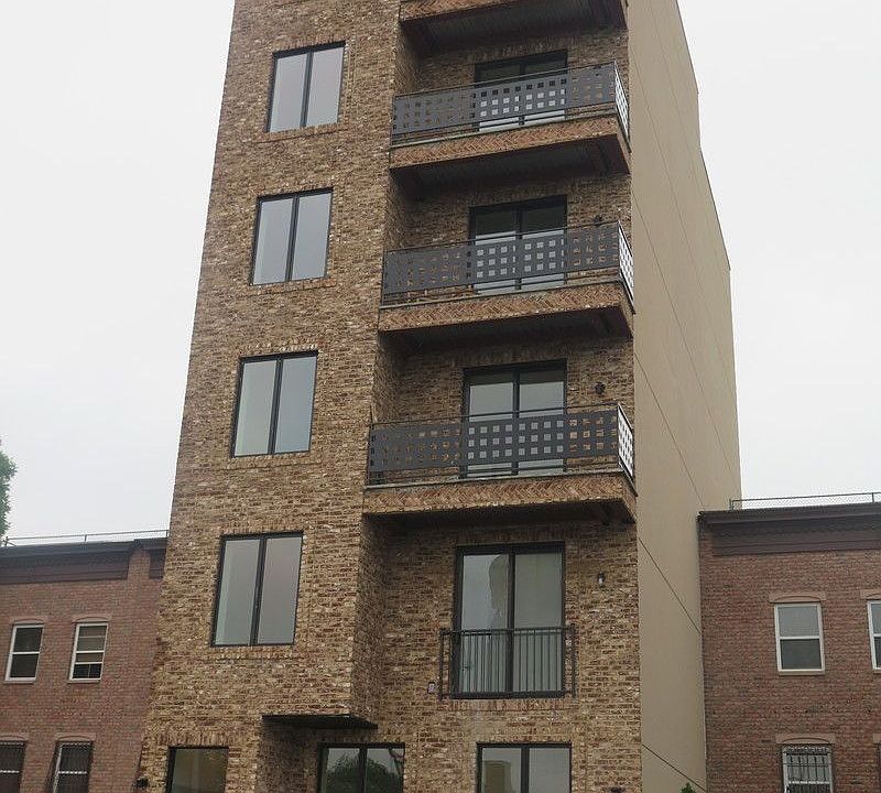 1st image of 675 Marcy Ave #3B