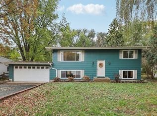 402 Caroll St, Osceola, WI 54020