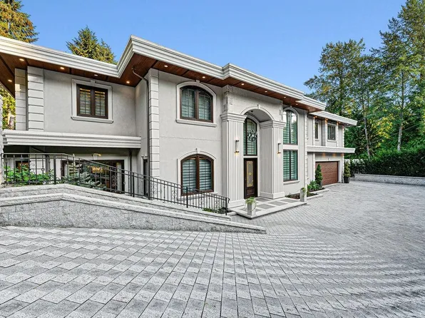 558 Glenross Rd, West Vancouver, BC V7S 1L5