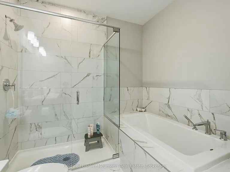 1880 Gordon St S #402 — Photo 32