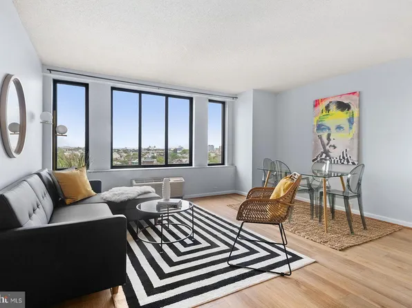 2001 Hamilton St APT 1505, Philadelphia, PA 19130