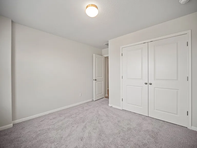 136 Caterpillar Ln — Photo 21