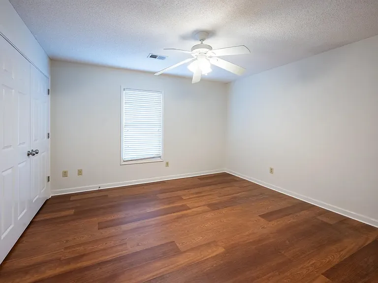 3911 Lighthouse Ln — Photo 18