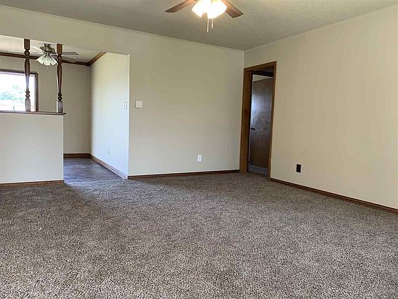 2nd image of 1801 Kiowa Dr