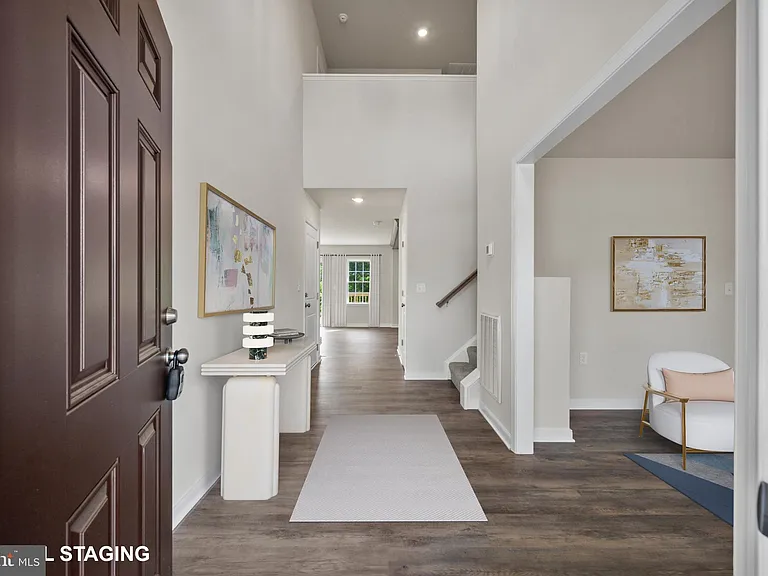 106 Mate Ct — Photo 5