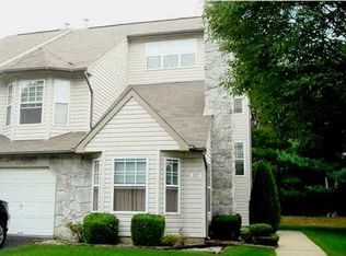 2001 Grassy Hollow Dr, Toms River, NJ 08755