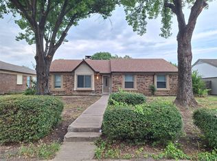 1834 Sage Dr, Garland, TX 75040