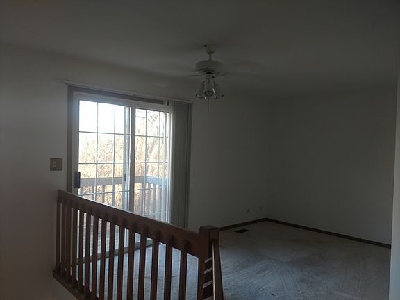 4th image of 1407 Oakleaf Ln