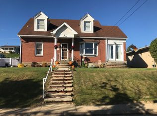 1409 Arlington St, Monessen, PA 15062
