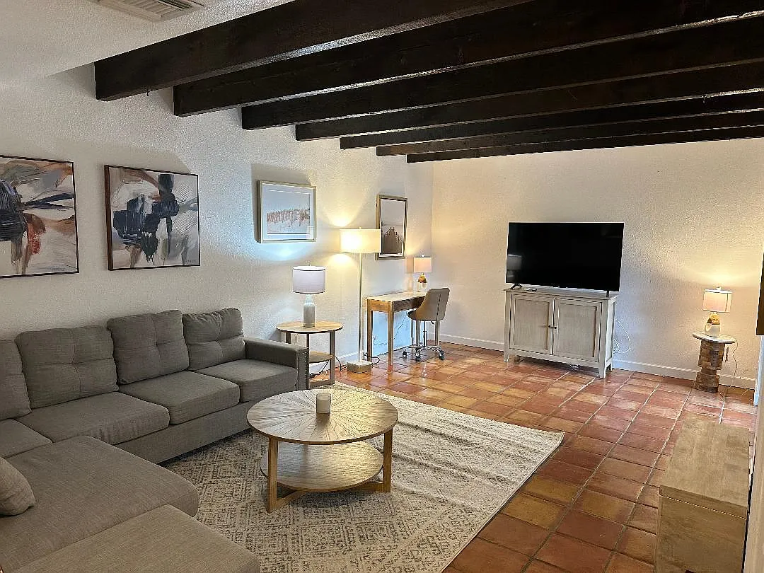 2 bed, 2.5 bath, 1577 sqft, $2,975 — Photo 3