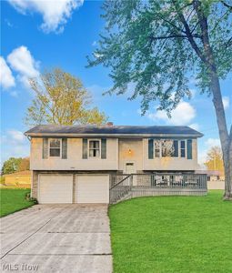 4762 Pine Trace Dr, Youngstown, OH, 44515