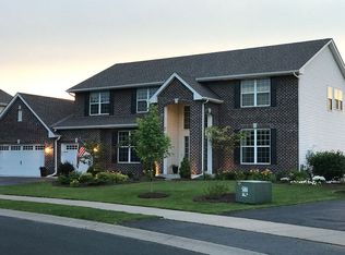 17410 45th Ave N, Plymouth, MN 55446