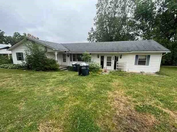 896 S 12th Ave, Piggott, AR 72454