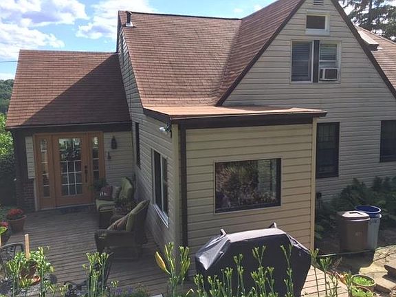 2nd image of 16 Lockwood Dr