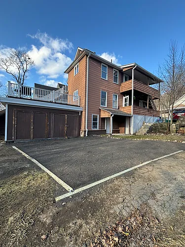 154 Marshall St #2 Photo 1