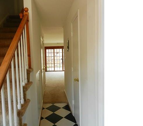 3rd image of 505 N Hamilton St APT C