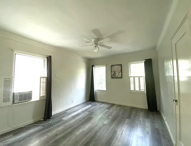 10623 Kinnard Ave #10623 — Photo 7