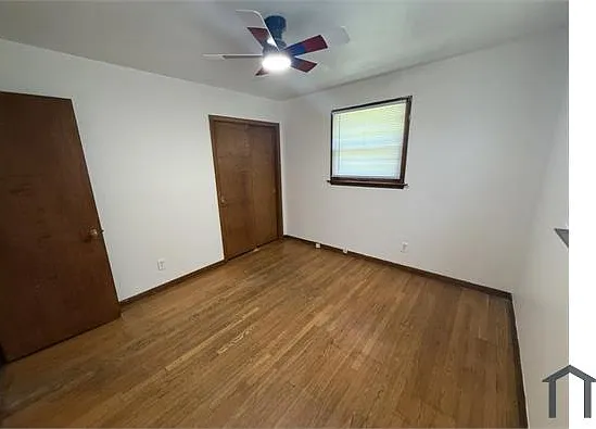 9732 Gloucester Dr — Photo 9