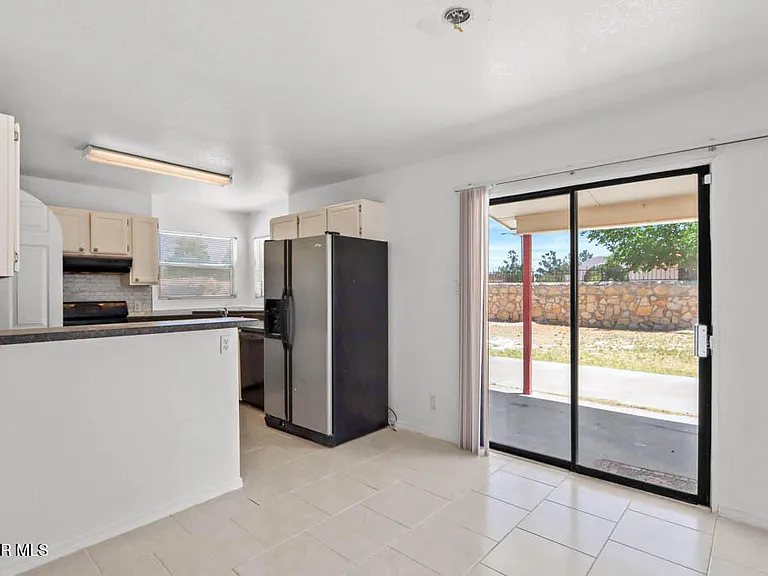 1478 Gene Torres Dr — Photo 19