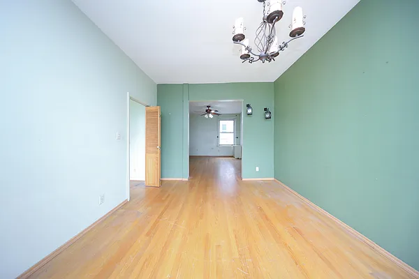 Sold by Remax Edge | media 5