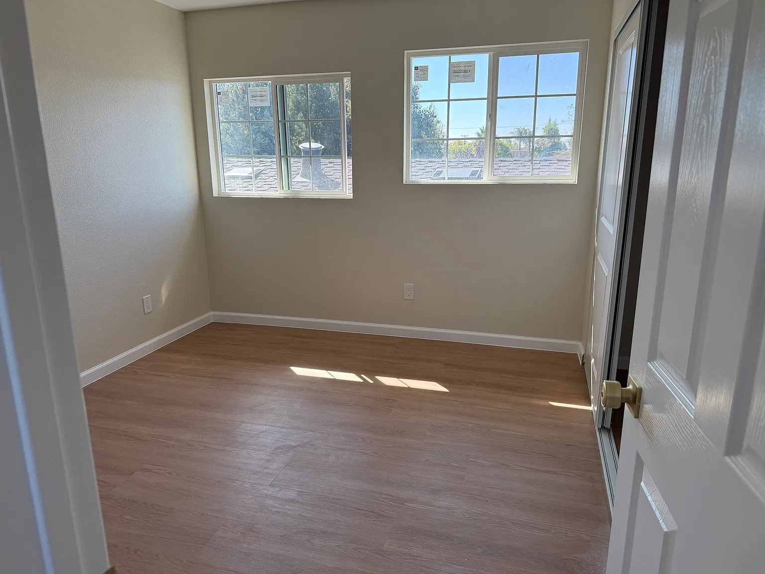 2 bed, 821 sqft, $3,350 — Photo 3