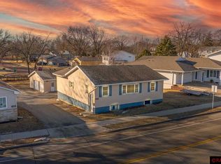 1128 Elm Ave E, Waseca, MN 56093