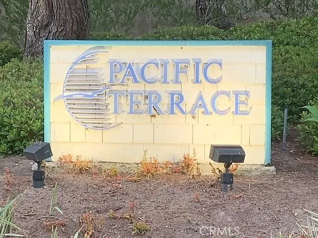 25006 Terrace Lantern — Photo 8