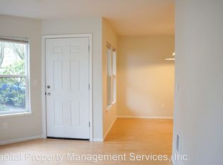 235 SW Hooker St #1, Portland, OR 97201