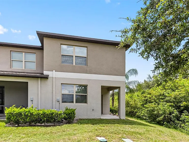 15504 Florence Hollow Pl — Photo 37