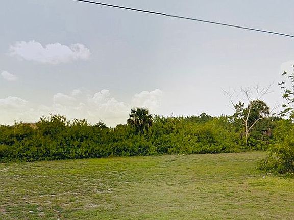 5th image of 504 SE 23rd Pl
