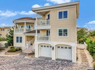 9 E 30th St, Barnegat Light, NJ 08006