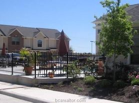 1000 Spring Loop, College Station, TX