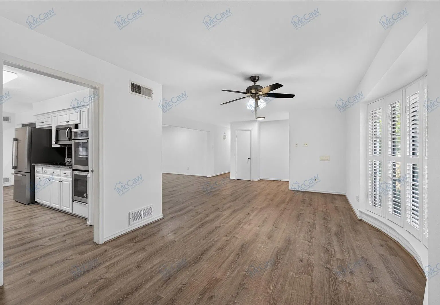 4 bed, 3.0 bath, 2438 sqft, $2,950 — Photo 3