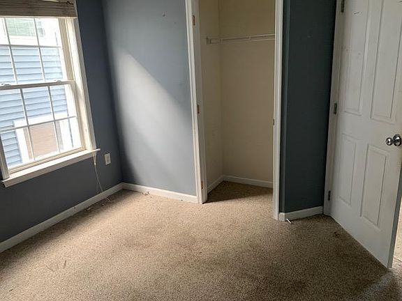 4th image of 328 West Ave #1