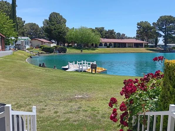 48303 20th St W Spc 42, Lancaster, CA 93534