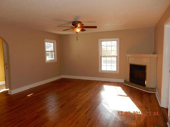 1238389_2